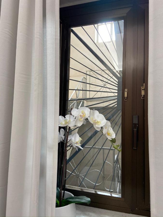 Glam House Bed & Breakfast Salerno Bagian luar foto