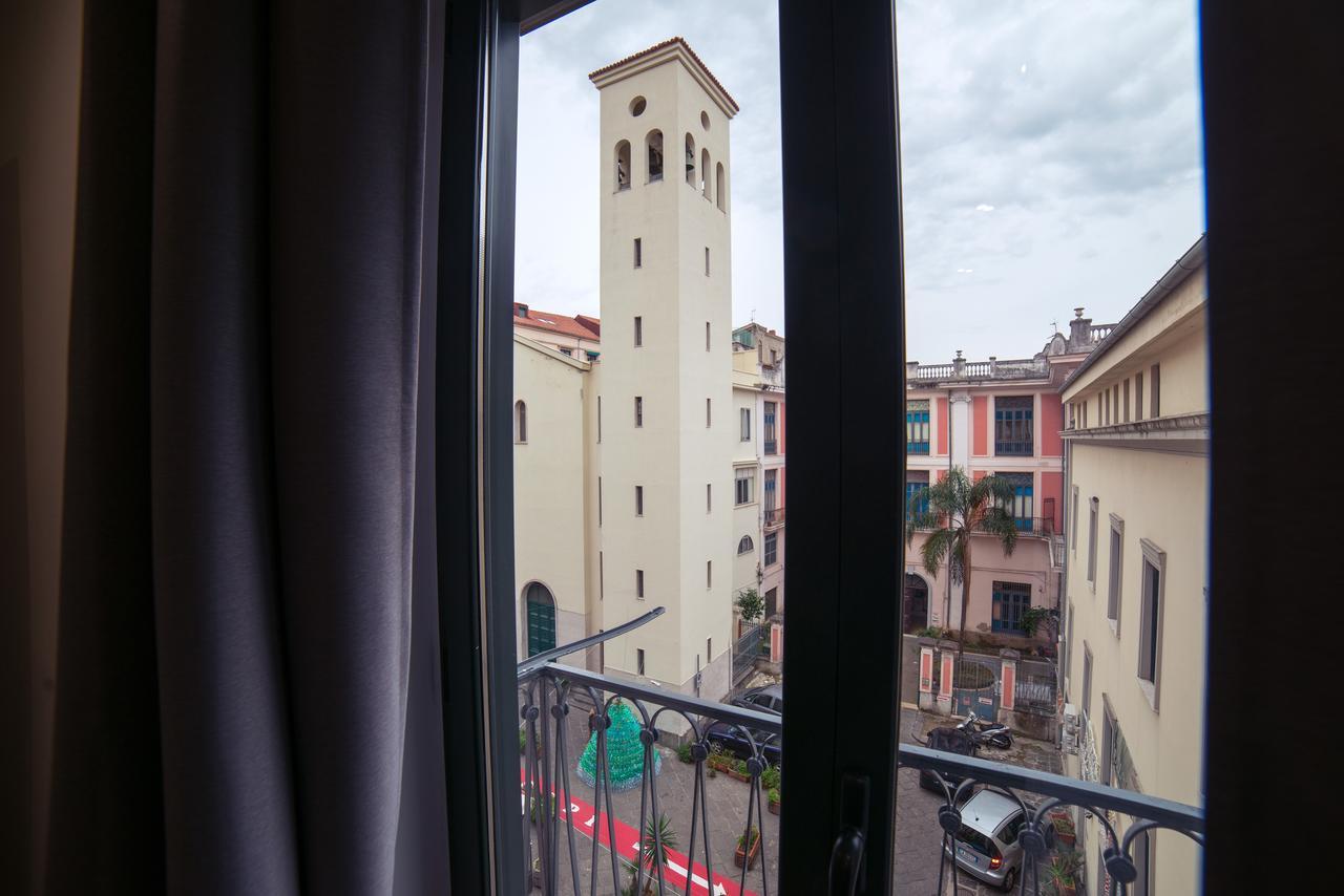 Glam House Bed & Breakfast Salerno Bagian luar foto
